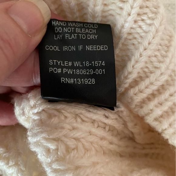 Wishlist turtleneck wool blend knit sweater - Picture 4 of 8